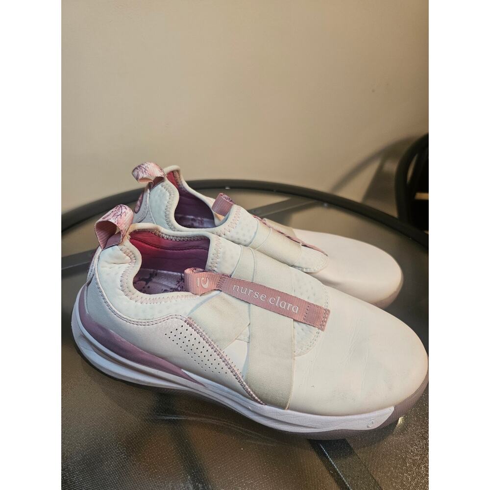 Clove Nurse Clara Slip-On Sneakers in White & Pink